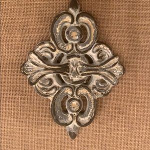 Meet your Posher, Toni